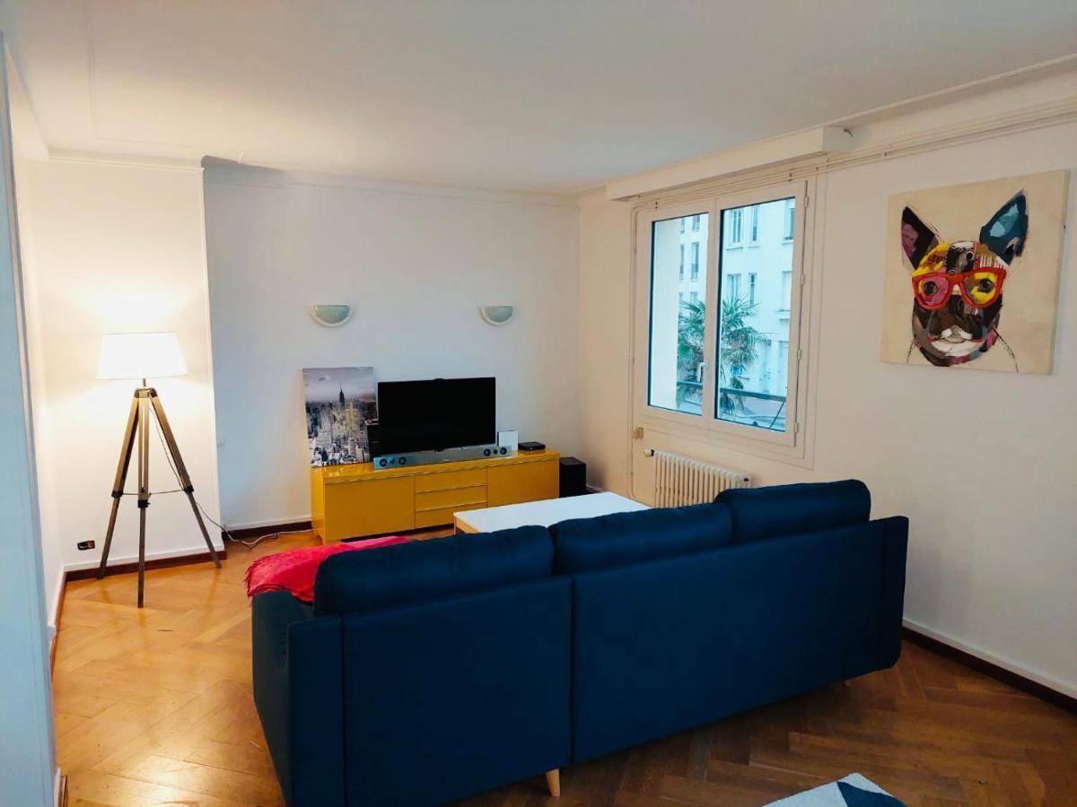 Charmant appartement de cœur de ville - 2 chambres lits Queen size - NETFLIX - WIFI Cherbourg-en-Cotentin Extérieur photo